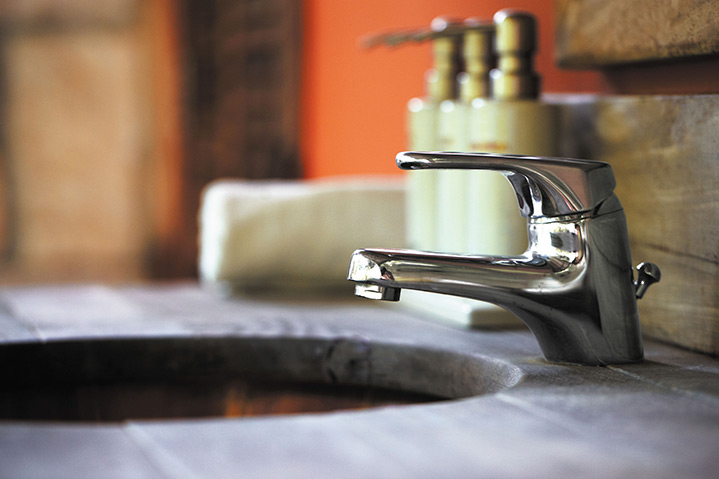 A2B Plumbers are able to fix any leaking taps you may have in Cottingham. 